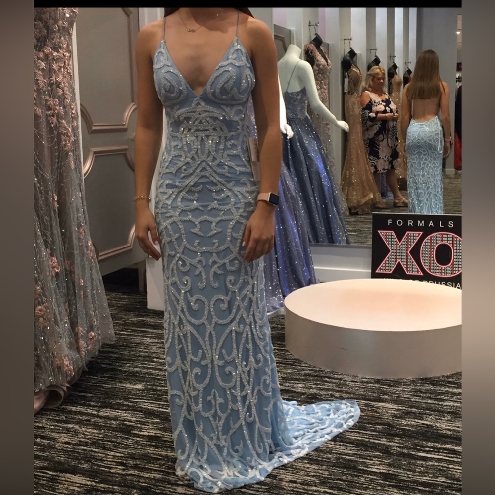BRAND NEW Prom Dress